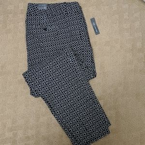 NEW! The Limited Black and White Ankle Pants 20W